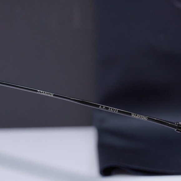 Valentino V-LURE VLS-130A Square Sunglasses - Shiny Black/Grey - Picture 8 of 9